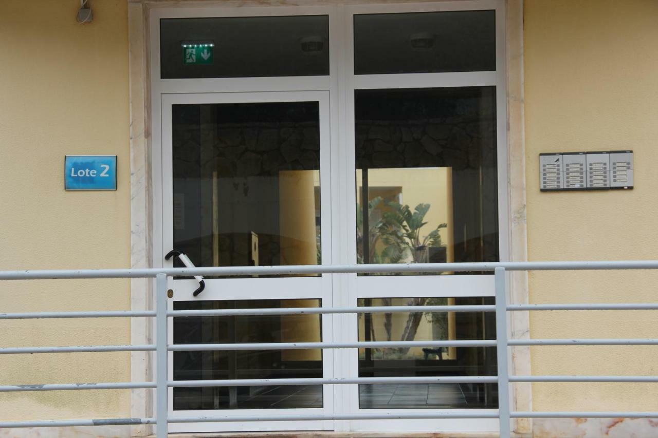 דירות לאגוּ‏ש Rua Coronel Cardeira Da Silva מראה חיצוני תמונה